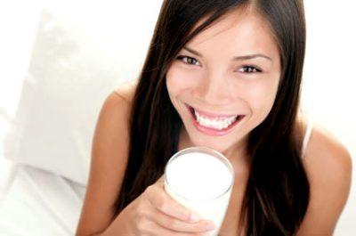 Чи можна пити молоко при харчовому отруєнні, протипоказання