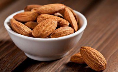 Отруєння горіхами – мускатними, кедровими, арахісом